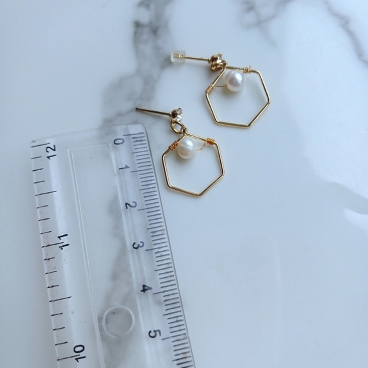 Делікатні сережки з натуральними маленькими перлинками, фото №4