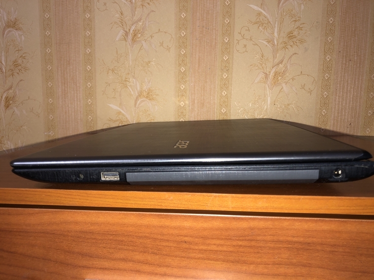 Ноутубук Acer E5-575 FHD i3-6006U/ 8GB/ 1000GB/Intel HD 520, фото №4
