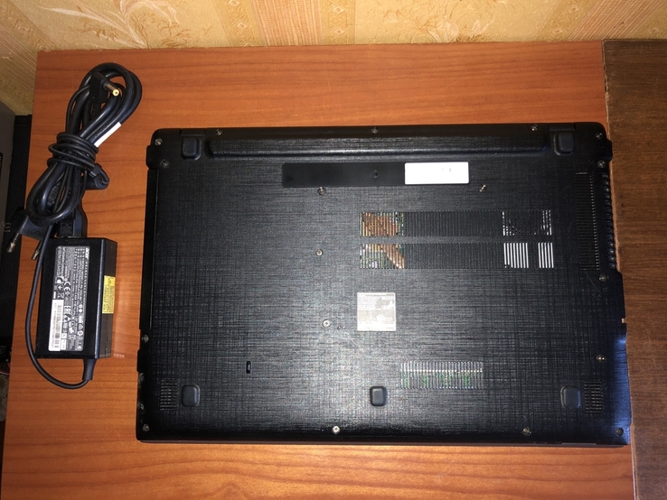 Ноутбук Acer E5-573G FHD i3-5005U/16gb/ SSD 240gb/Intel HD 5500+GF 920M, фото №3