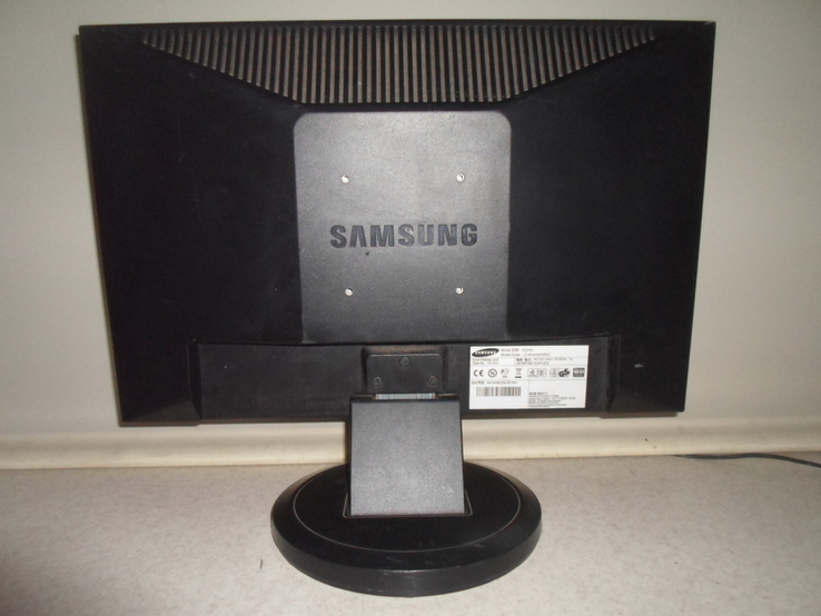 Монітор широкоформатний Samsung Sync Master 943NW, 19 дюймів., фото №4