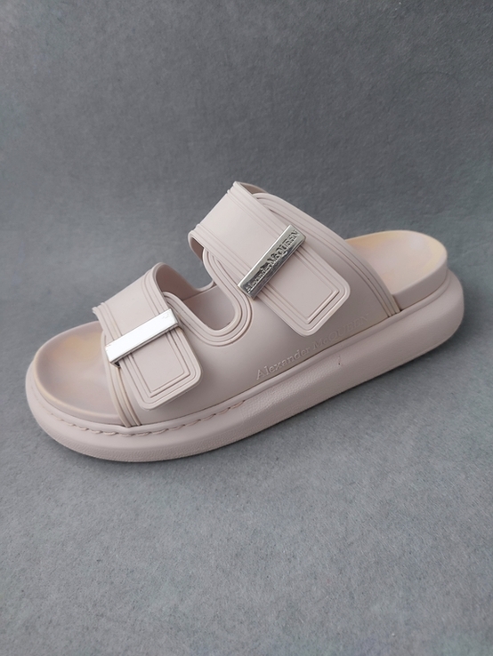 Шльопанці слайдери сандалії від Alexander McQueen, фото №2