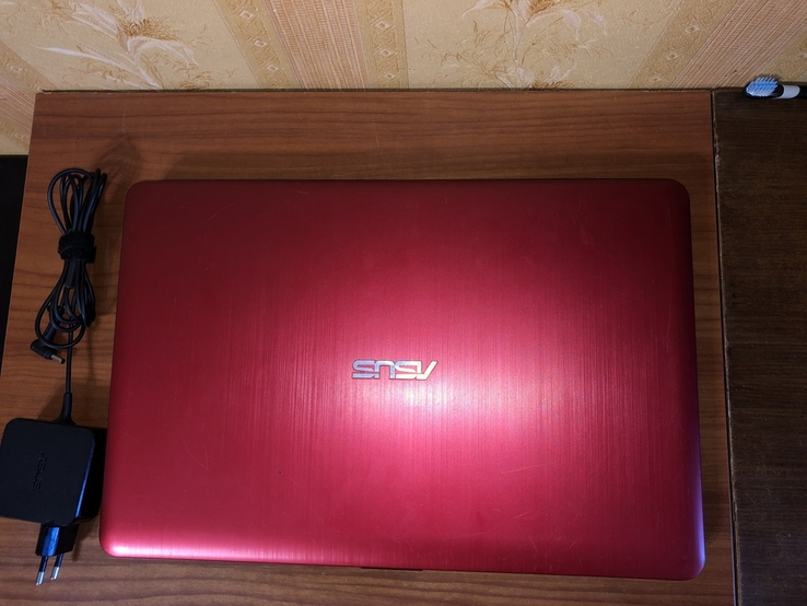 Ноутбук ASUS R540 FHD i3-5005U/4gb DDR/HDD 1000GB/ Intel HD 5500+ GF920M/ 3,5 годин, фото №2