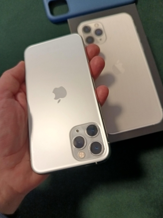 Apple iPhone 11 Pro 256 Silver (38290812) - купити Violity