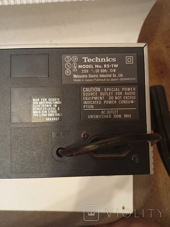 Кассетный магнитофон Technics RS-1W рабочий есть следы