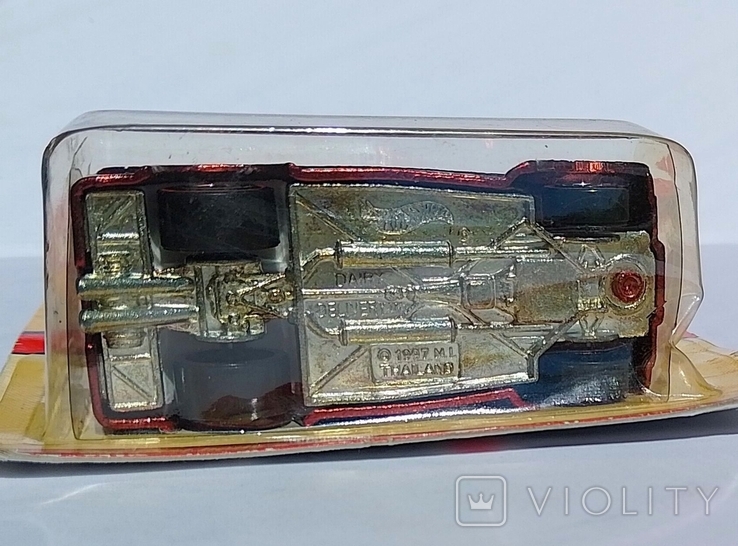 Модель Dairy Delivery 2006 Hot Wheels Classics metal/metal 1:64
