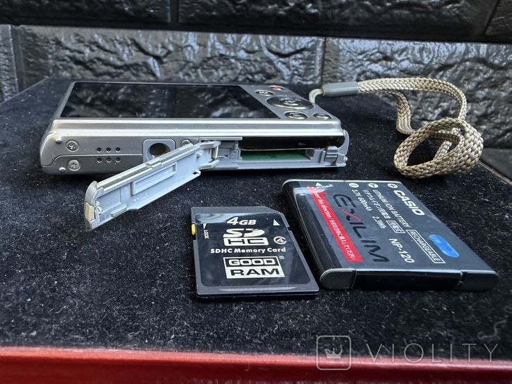 Casio Exilim EX-ZS12 Фотоапарат (124332926) - купить на Violity