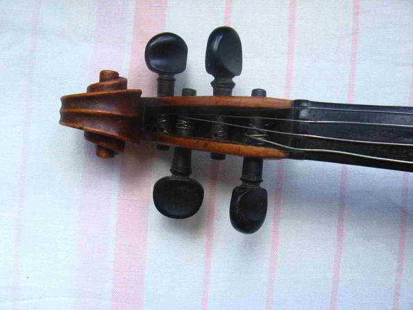 Скрипка 19-го века, фото №3