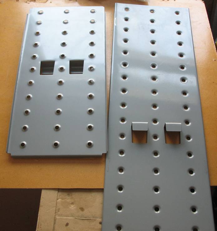 Металлические полки для раскладной алюминиевой лестницы