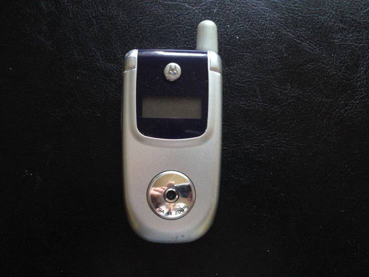 Телефон Motorola V220, photo number 2