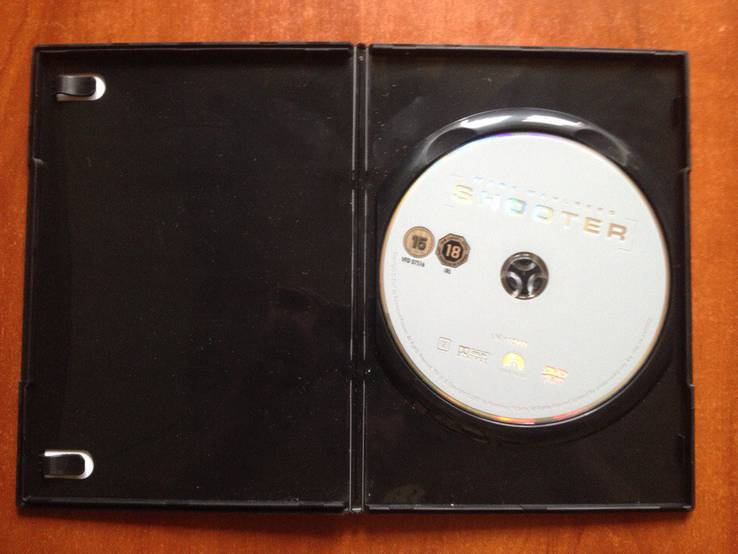Оригинальный DVD диск "Shooter" (англ) - "Стрелок", фото №4