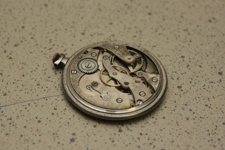 Карманные швейцарские часы на запчасти, фото №2