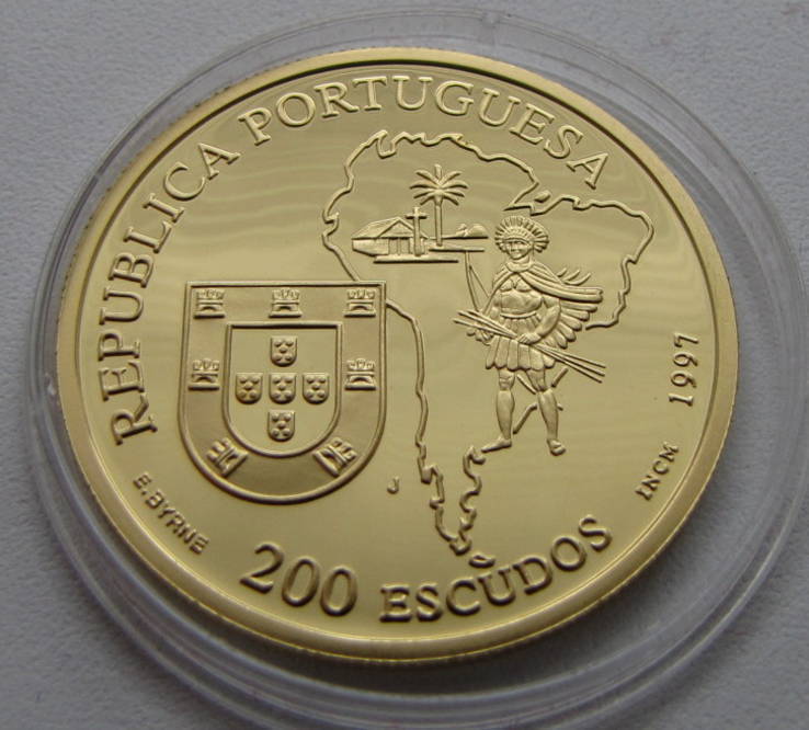200 эскудо 1997 год ПОРТУГАЛИЯ золото 27,2 грамм 900`, фото №5
