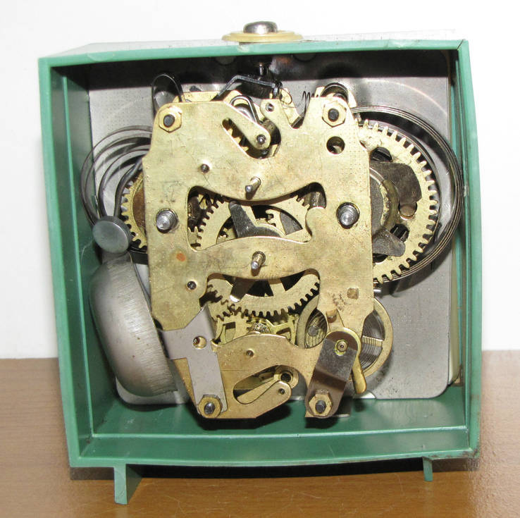Часы настольные будильник Севани, фото №8
