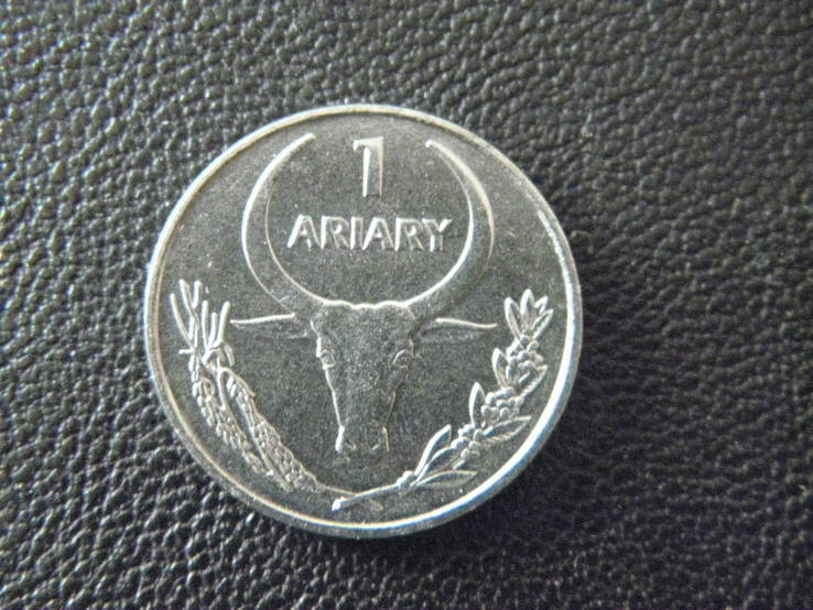 1 франк 2004 г. Мадагаскар