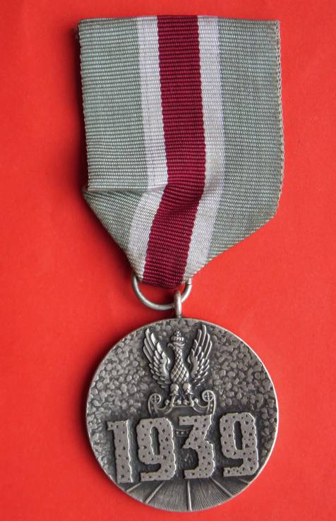 Медаль Польша За участие в оборонительной войне 1939, фото №2