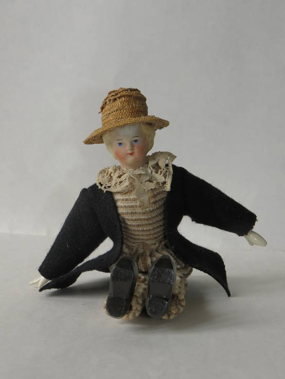 Старинная кукла пастушок в соломенной шляпе с фарфоровой головой ., фото №5