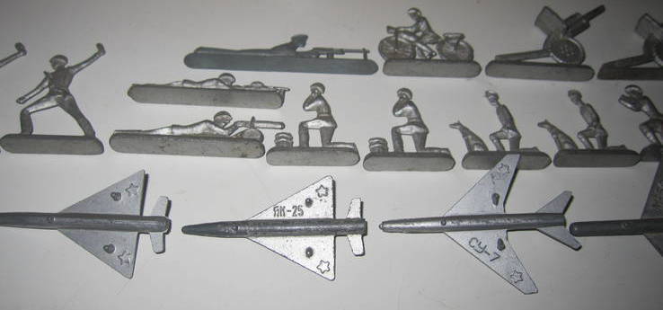 Солдатики и самолеты из СССР, фото №14