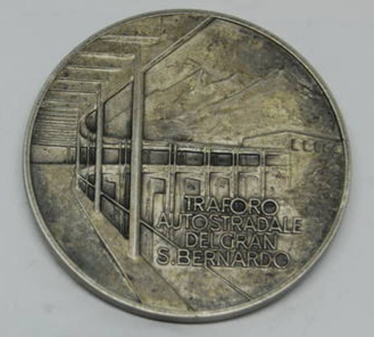 Медаль Италия. Туннель Автострада Traforo Autostradale del Gran Bernardo. 50 мм, фото №2