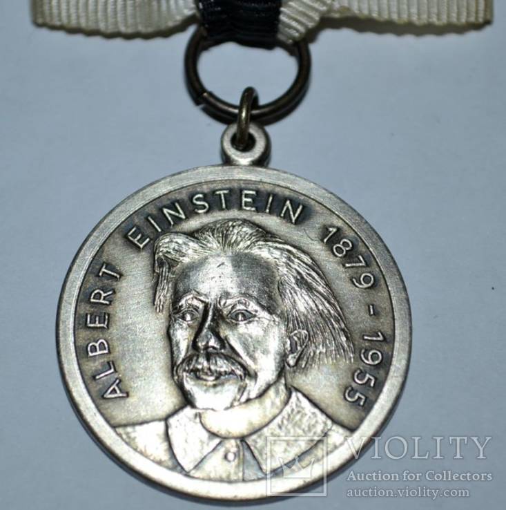 Юбилейная медаль Эйнштейн 1879- 1955,в серебре., фото №3