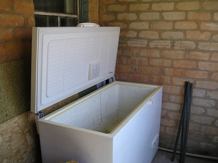 Морозильник Whirlpool AFG 075/G 400 литров, фото №4