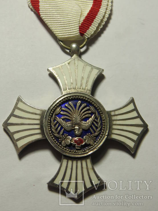 Серебряный орден заслуг Красного креста, Япония ., фото №2