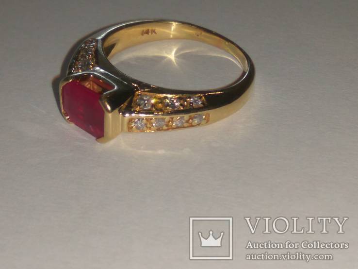 Золотое кольцо с бриллиантами и рубином, фото №2