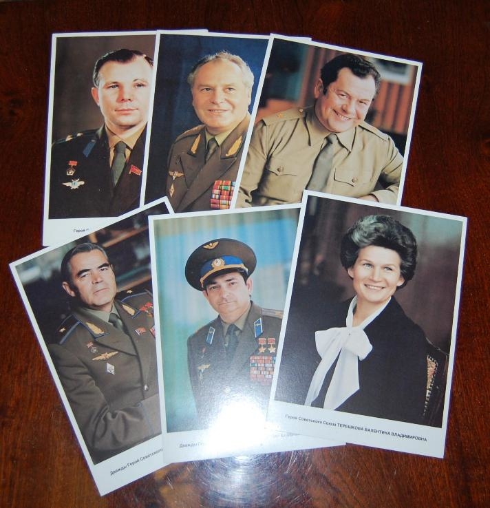 Комплект из 58 открыток в обложке Летчики Космонавты СССР. 1986 Полный комплект, фото №4