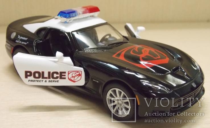 1:36 Kinsmart 2013 SRT Viper GTS (Police), фото №7