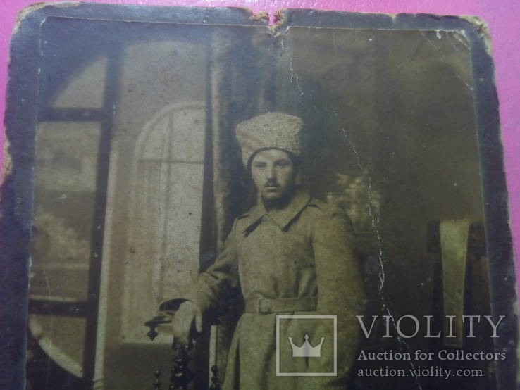 Фото шинелі воїна 19 століття, шапка, стілець, поличка, фото №3