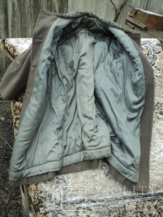 Пальто мужское с каракулевым воротом, фото №4