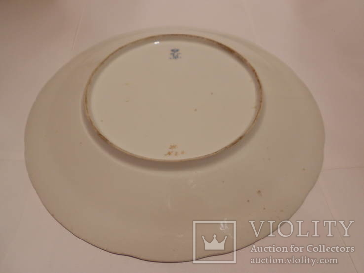 Сервизная тарелка ИФЗ эпохи Николая Первого, с небольшим сколом на внутренней поверхности., фото №10