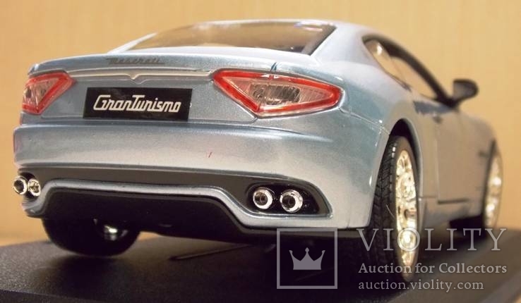 1:24 Maisto Meserati GranTurismo, фото №3