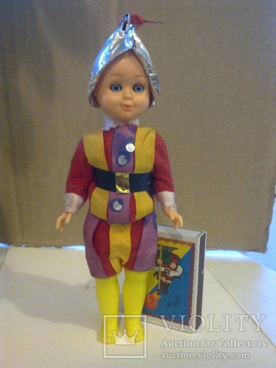 Кукла - пупс - швейцарский гвардеец - советского периода, фото №3