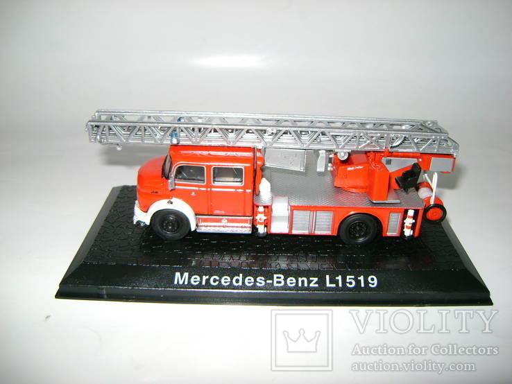 Mercedes-Benz L1519 пожарная лестница (Atlas 1:72), фото №3