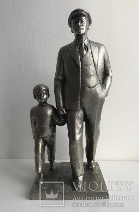 Ленин с ребенком