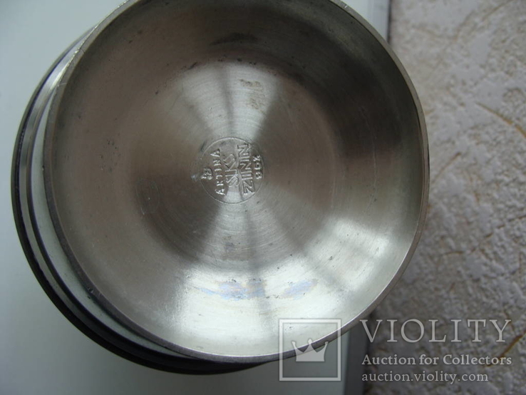 Кувшин ваза сосуд + 2 стакана стопки рюмки. Клеймо Artina SKS 95% Zinn., фото №14