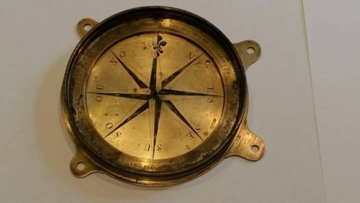 Старинный компас, фото №2