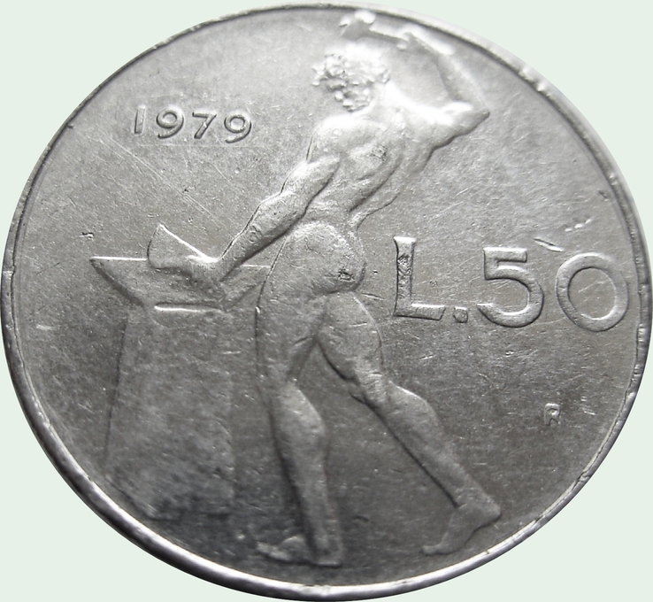 117.Италия 50 лир, 1979 год, фото №2