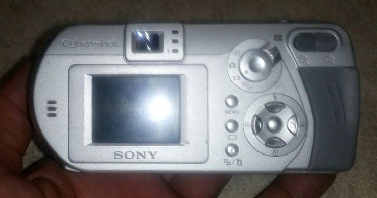 Sony Cyber-shot DSC-P52. из Германии, фото №10