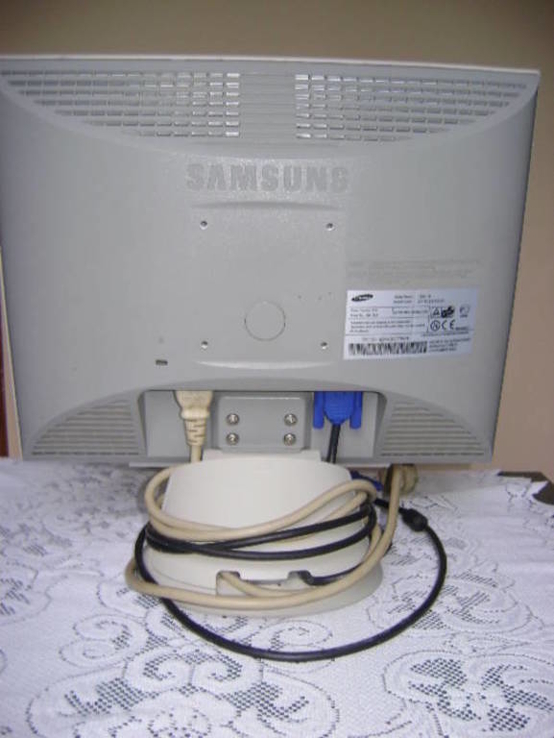 Монитор Samsung SyncMaster 152 V (перевыставлен после невыкупа), numer zdjęcia 5