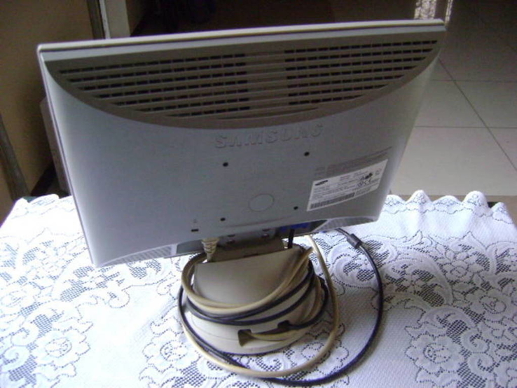 Монитор Samsung SyncMaster 152 V (перевыставлен после невыкупа), photo number 10