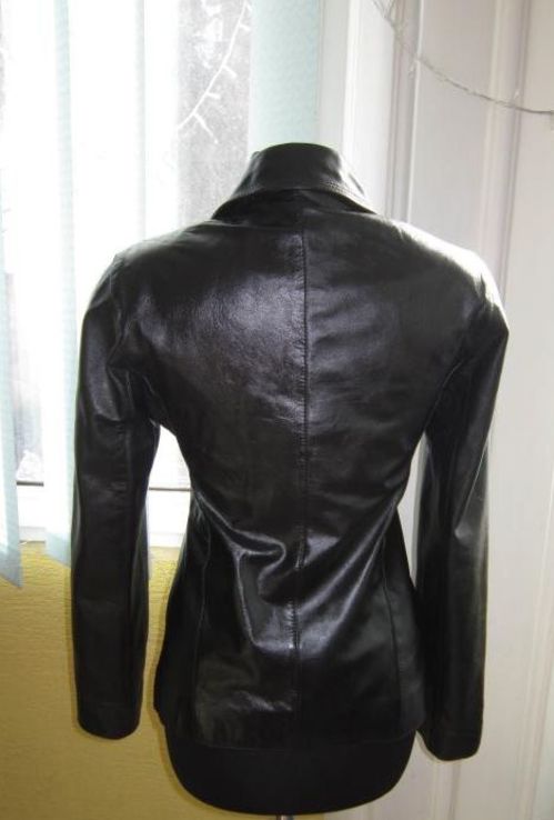 Модная  женская кожаная куртка-пиджак Milestone.  Лот 74, фото №4
