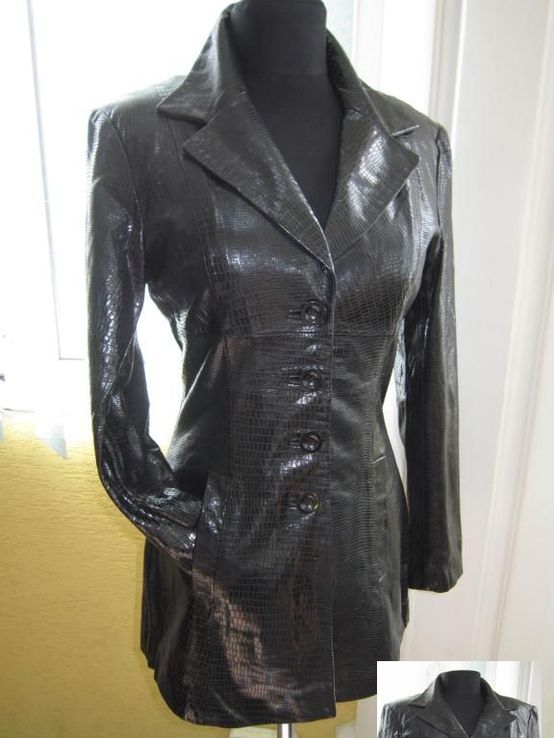 Модная  женская кожаная куртка BEBE.  Лот 113, фото №2