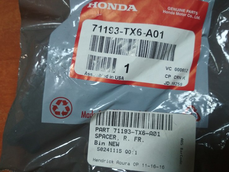 Кронштейн переднего бампера Honda (Acura), фото №4