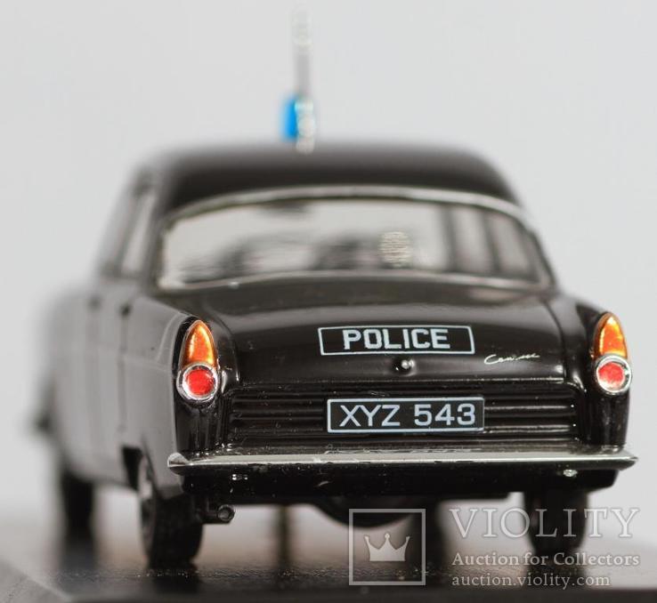 1:43 Ford Consul Police, фото №6