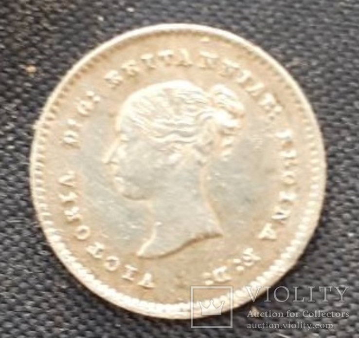 2 пенса Англия Виктория 1859г., серебро, фото №3