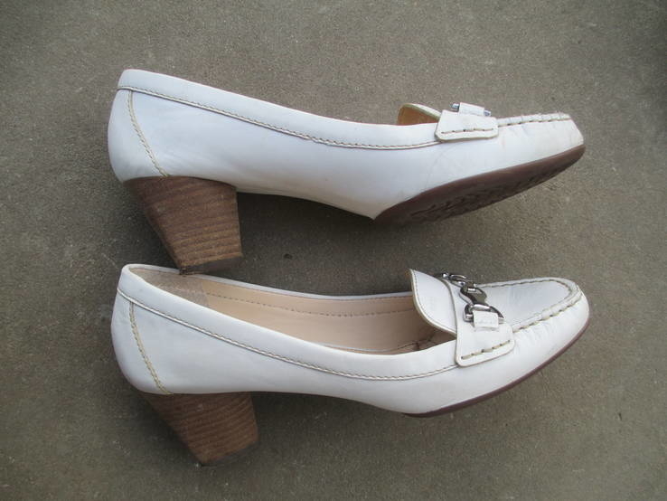Жіноче взуття Geox. 38 розмір. 25 см стелька, фото №8