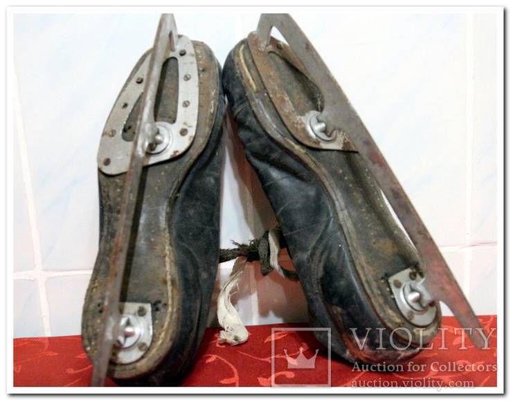 Пара коньков спортивных с ботинками кожаными 70 годов СССР(требуется уход), фото №8