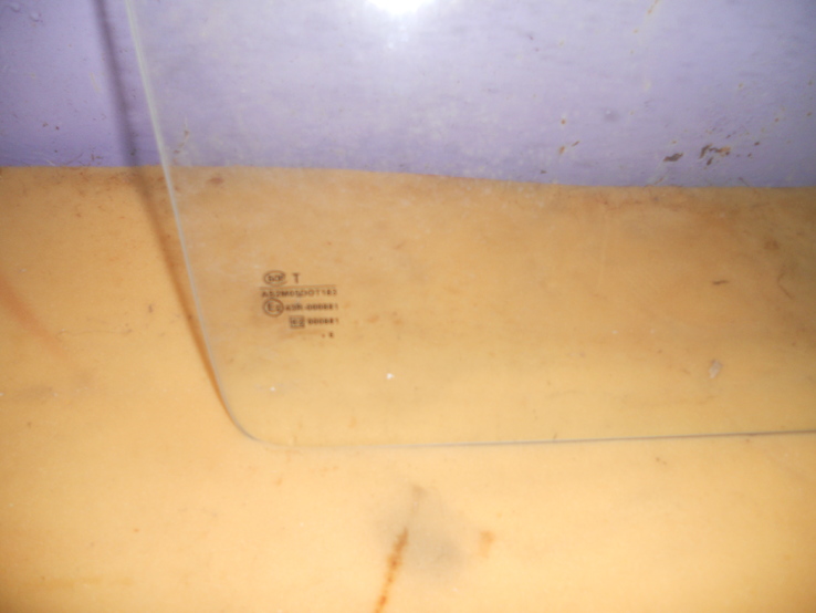 Стекло передней правой двери Волга ГАЗ 2410,3102,31029,3110,31105 Бор, фото №3