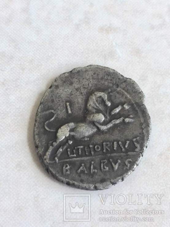 Денарий  L. Thorius Balbus (105 г. до. н.э.), фото №3